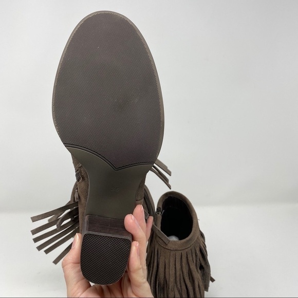 Azura by Spring Step brown suede fringed Bernat Booties - Picture 6 of 8